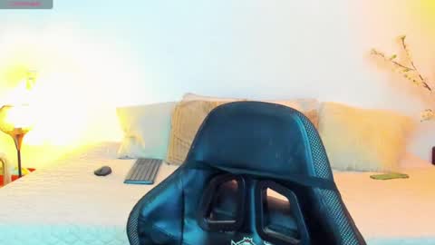 Henry Price online show from 07.06.26