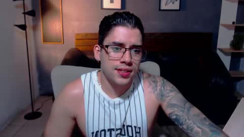 Mike Montoya online show from 04.11.26