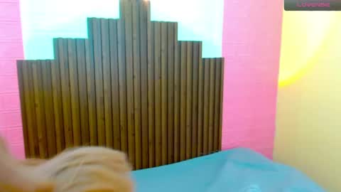 Snapshot of mike_nour chatting on 12.14.24 IM MIKE online show from 12.14.24