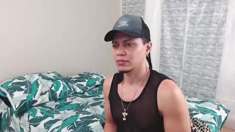 Snapshot of mike_rolly chatting on 12.19.24 Enrique Rolly online show from 12.19.24