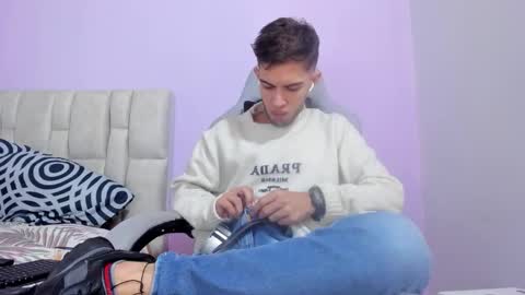 mikebradley15 online show from 02.09.26