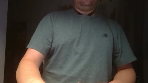 Snapshot of mikec2216 chatting on 10.17.25 mikec2216 online show from 10.17.25
