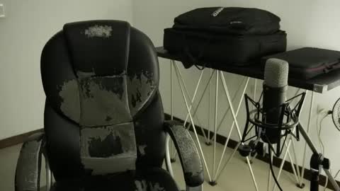 M i k e Crusoe online show from 04.01.26