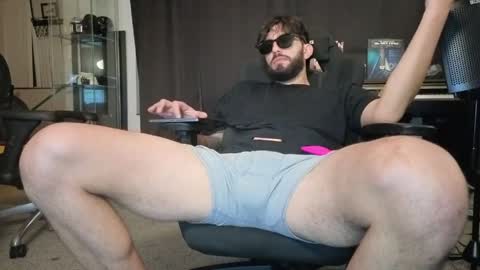 mikehawk1589 online show from 04.13.26