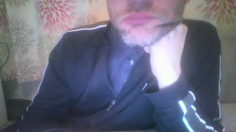 mikehockishuge9 online show from 01.22.25