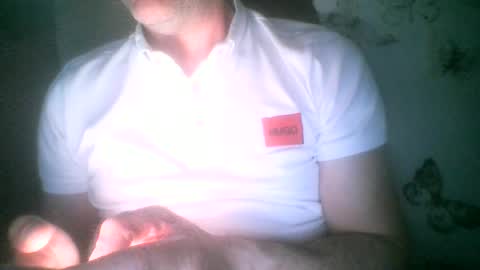 Snapshot of mikehockishuge9 chatting on 06.29.26 mikehockishuge9 online show from 06.29.26