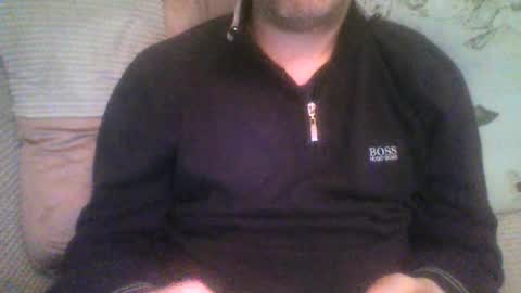 Snapshot of mikehockishuge9 chatting on 07.01.26 mikehockishuge9 online show from 07.01.26