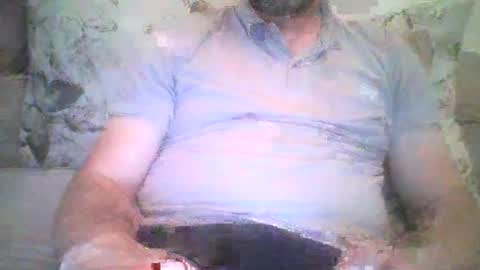 Snapshot of mikehockishuge9 chatting on 07.19.26 mikehockishuge9 online show from 07.19.26