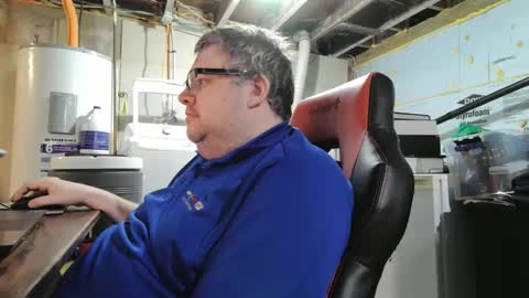 Snapshot of mikejws chatting on 09.09.25 mikejws online show from 09.09.25