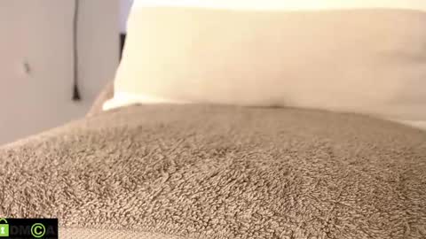 Mikell Williams online show from 03.06.25