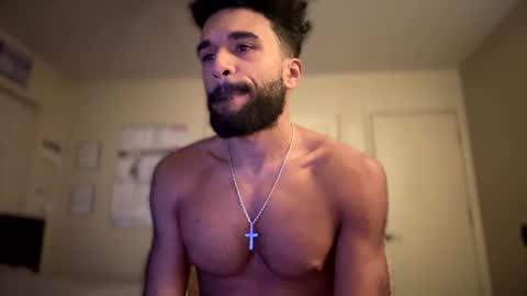 Snapshot of mikemikemikey9996 chatting on 10.11.25 mikemikemikey9996 online show from 10.11.25