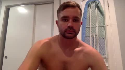 Snapshot of mikey03030303 chatting on 12.29.24 versaboy online show from 12.29.24