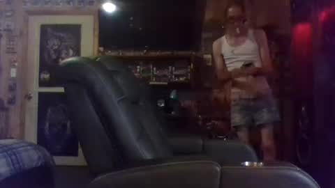 Snapshot of mikey33436 chatting on 09.22.25 Michael online show from 09.22.25