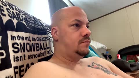 mikeylikesit2222 online show from 02.22.25