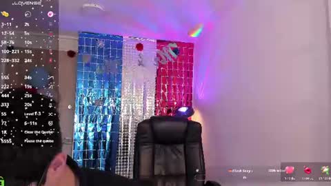 VIOLETAMIKE online show from 07.22.26