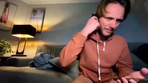 Snapshot of mikeywhite123 chatting on 01.21.25 mikeywhite123 online show from 01.21.25