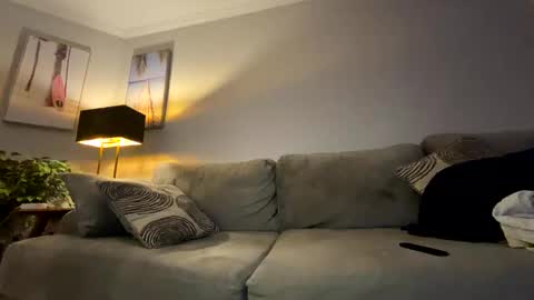 Snapshot of mikeywhite123 chatting on 01.22.25 mikeywhite123 online show from 01.22.25