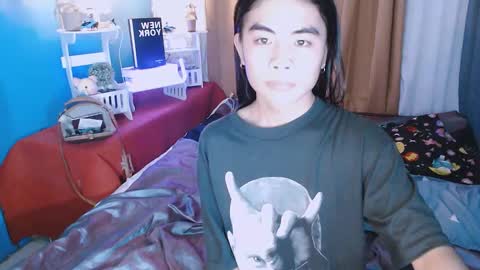 Mikhayla and Zeus online show from 12.04.24