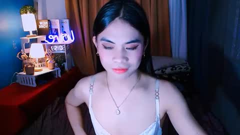 Mikhayla and Zeus online show from 01.10.25