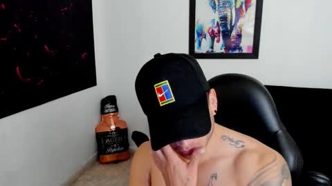 MIKKE online show from 10.04.25