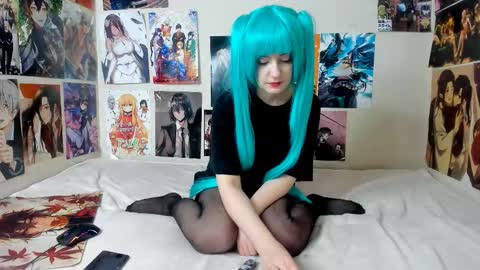 Snapshot of miku_frost chatting on 03.02.26 miku_frost online show from 03.02.26