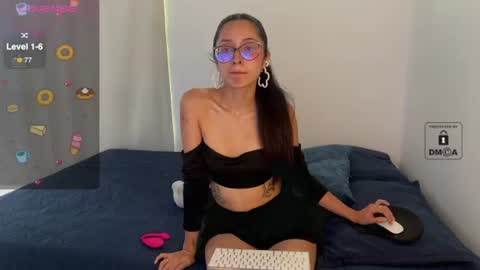 Mila and albert online show from 07.04.26