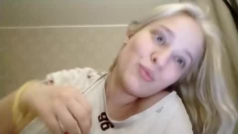 Mila 420 online show from 03.29.26