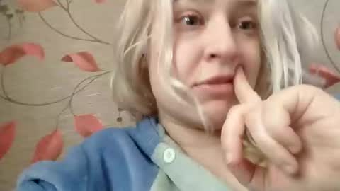 Mila 420 online show from 04.15.26