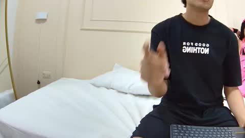 mila and bruno online show from 10.11.25