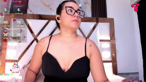 Camila online show from 04.19.26