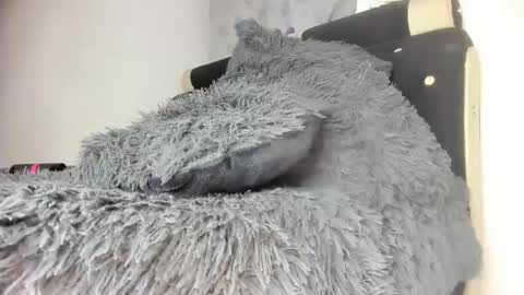 Mila Dash online show from 02.07.25