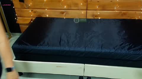 Snapshot of mila_kiitty chatting on 03.03.25 Milena online show from 03.03.25