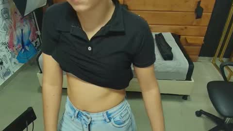 Milena  online show from 10.31.25