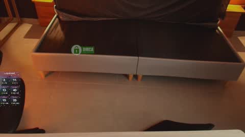 Snapshot of mila_kiitty chatting on 11.13.25 Milena online show from 11.13.25