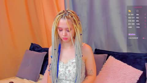 mila_kinor online show from 12.11.24