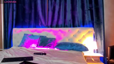 mila_kinor online show from 03.11.25