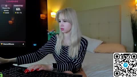 mila_kinor online show from 02.23.26