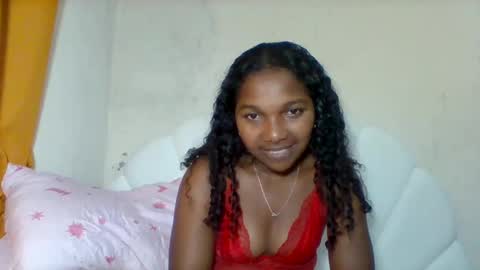 mila_lunah online show from 05.19.26