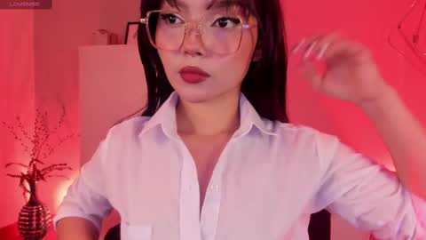 Mila online show from 03.10.25