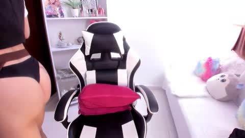 Mila online show from 10.30.25