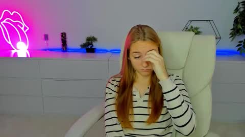 Milla online show from 10.09.25