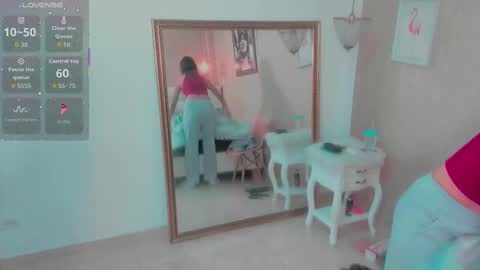 miladiosa online show from 09.24.25