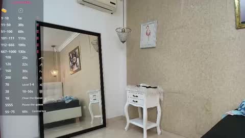 miladiosa online show from 10.11.25