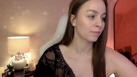 Snapshot of milafleur chatting on 12.16.25 Mila Fleur online show from 12.16.25