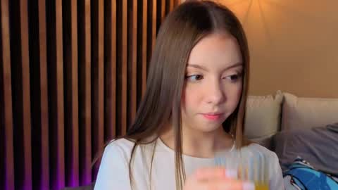Snapshot of milaice chatting on 04.24.26 Mila online show from 04.24.26