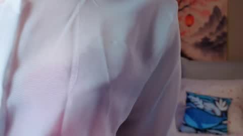 Snapshot of milaice chatting on 05.30.26 Mila online show from 05.30.26