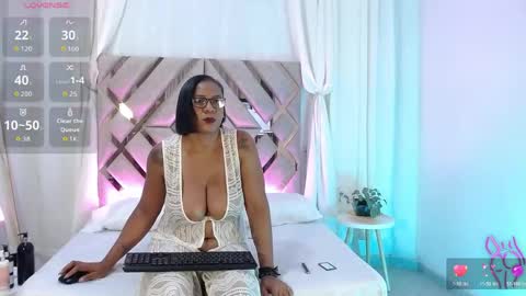 MilaMonroeXX online show from 06.03.26