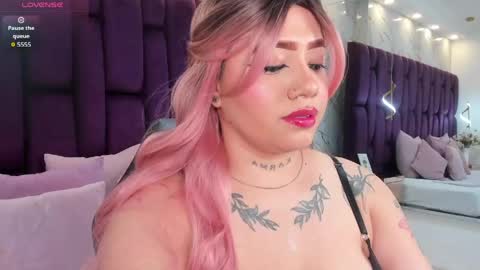 Mila online show from 04.14.26