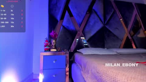 Snapshot of milan_ebony chatting on 01.19.25 Milan online show from 01.19.25