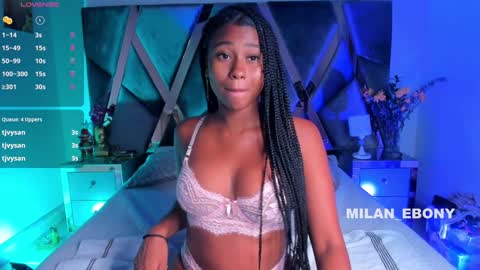 Snapshot of milan_ebony chatting on 01.22.25 Milan online show from 01.22.25